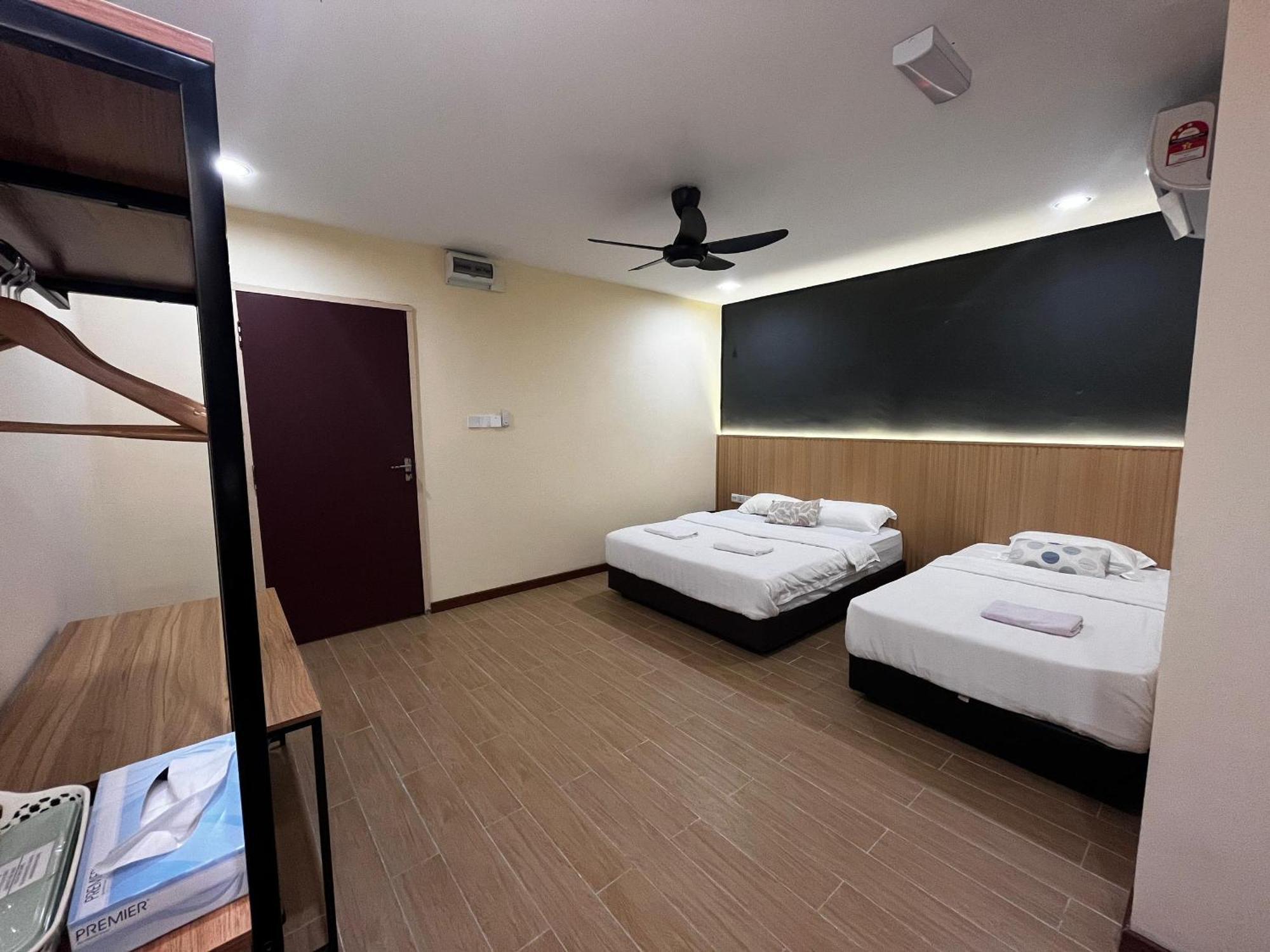 סמפורנה Halo Hotel מראה חיצוני תמונה